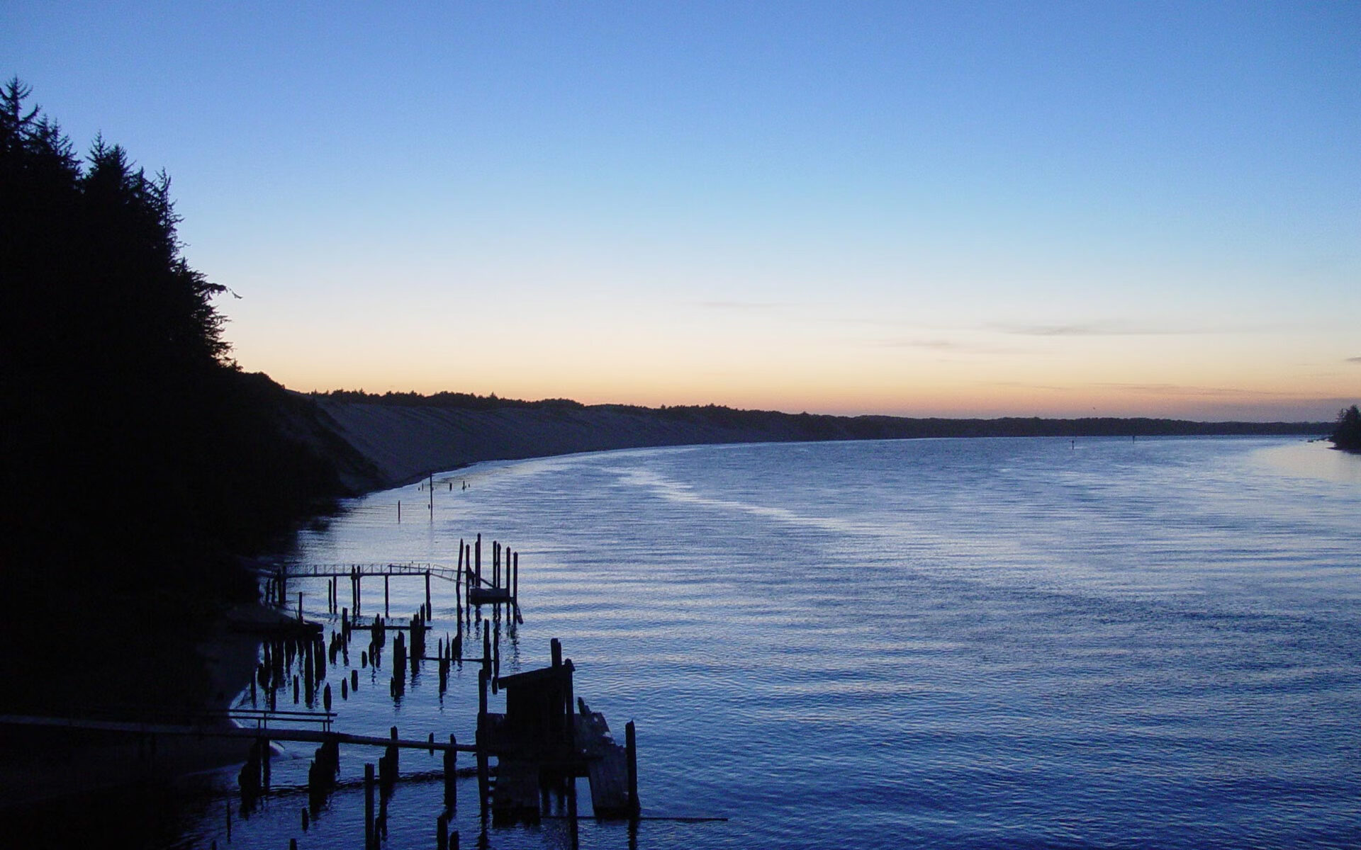 国际电竞盛典年度最强战队集结一堂,精彩对决引爆赛场,电竞国际比赛