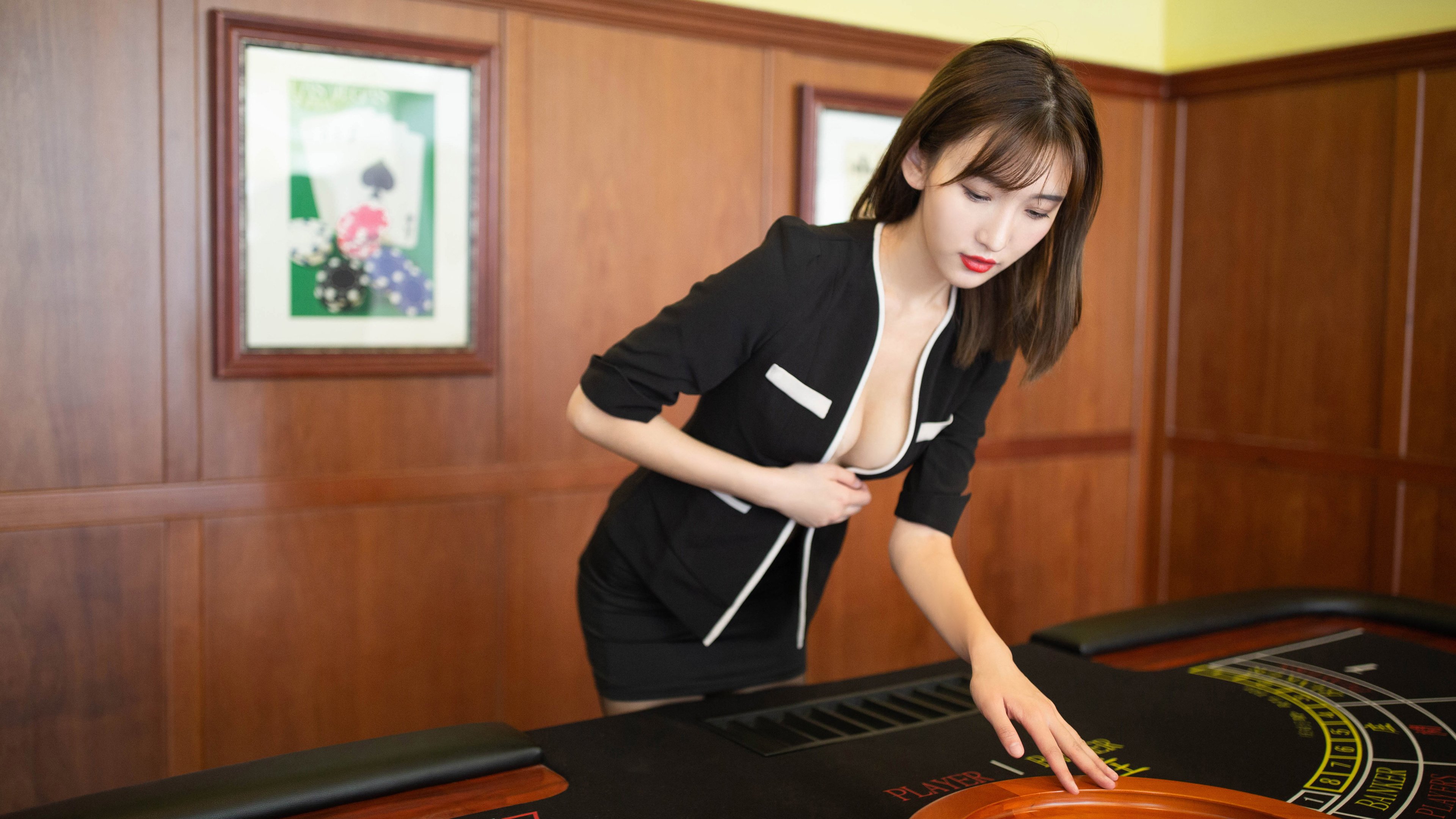 kaiyun中国官方网站-库里影响力：三分神射如何重塑现代篮球的打法，库里三分球训练视频教程